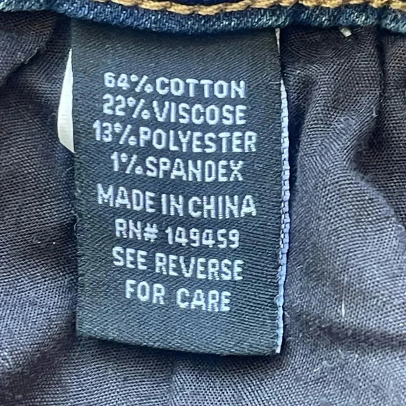 Prosperity Mid Rise Frayed Hem Trouser Bootcut Jeans. size 28 - Picture 11 of 11